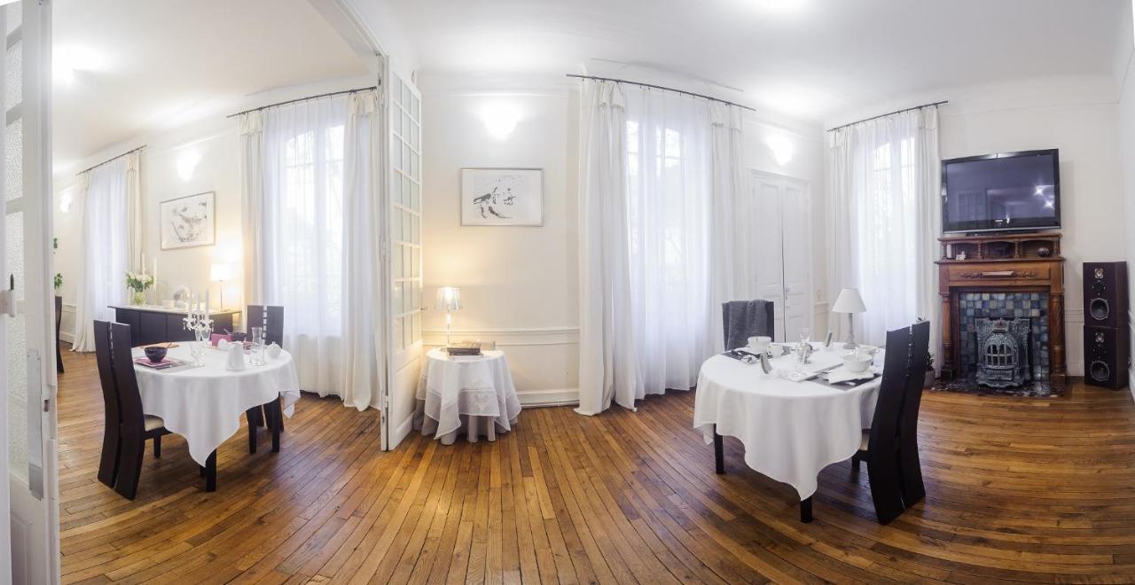Au Fil De Troyes Acomodação com café da manhã Sainte-Savine Exterior foto